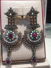 Загрузить изображение в средство просмотра галереи, EAR JEWELLERY SETS
